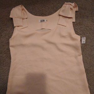 HOLLY BRACKEN OFF WHITE TANK TOP - BOWS ON TOP OF THE SHOULDER - SZ SM